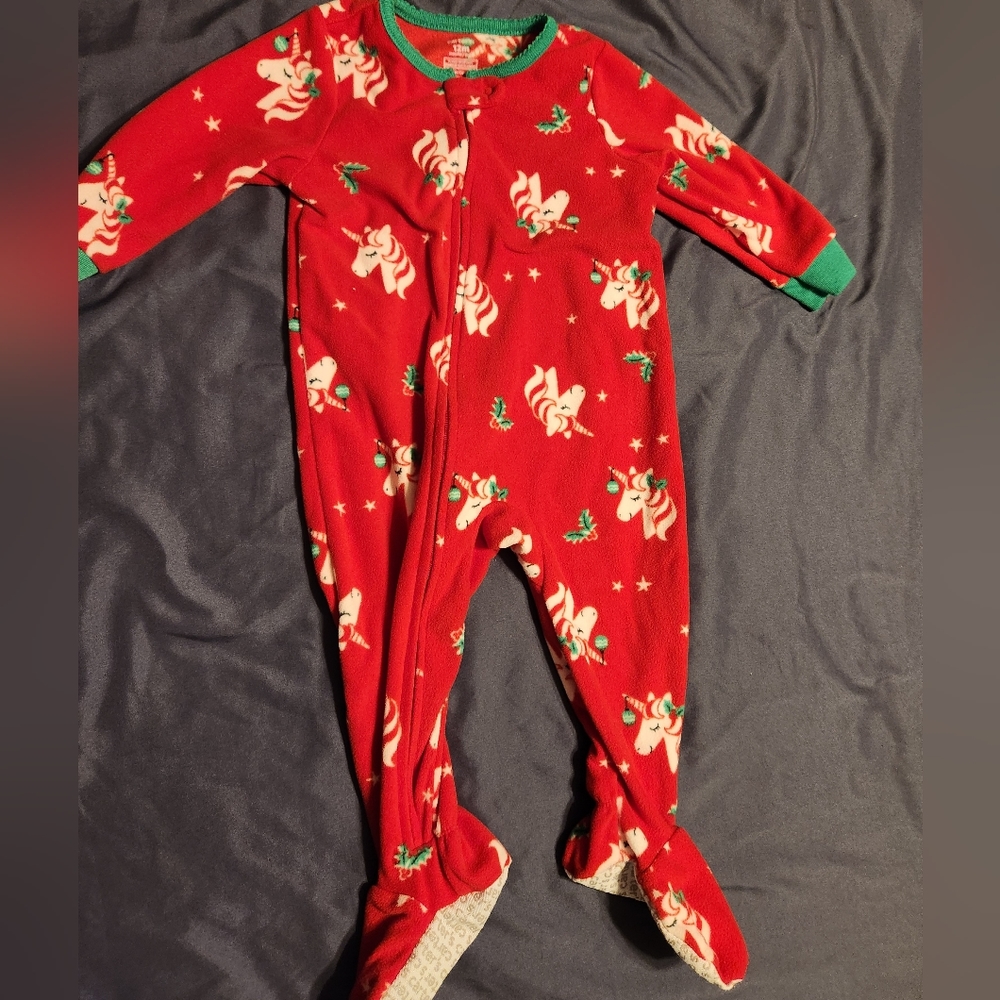 NEW Carter's baby girl size 12 months unicorn one piece fleece sleeper